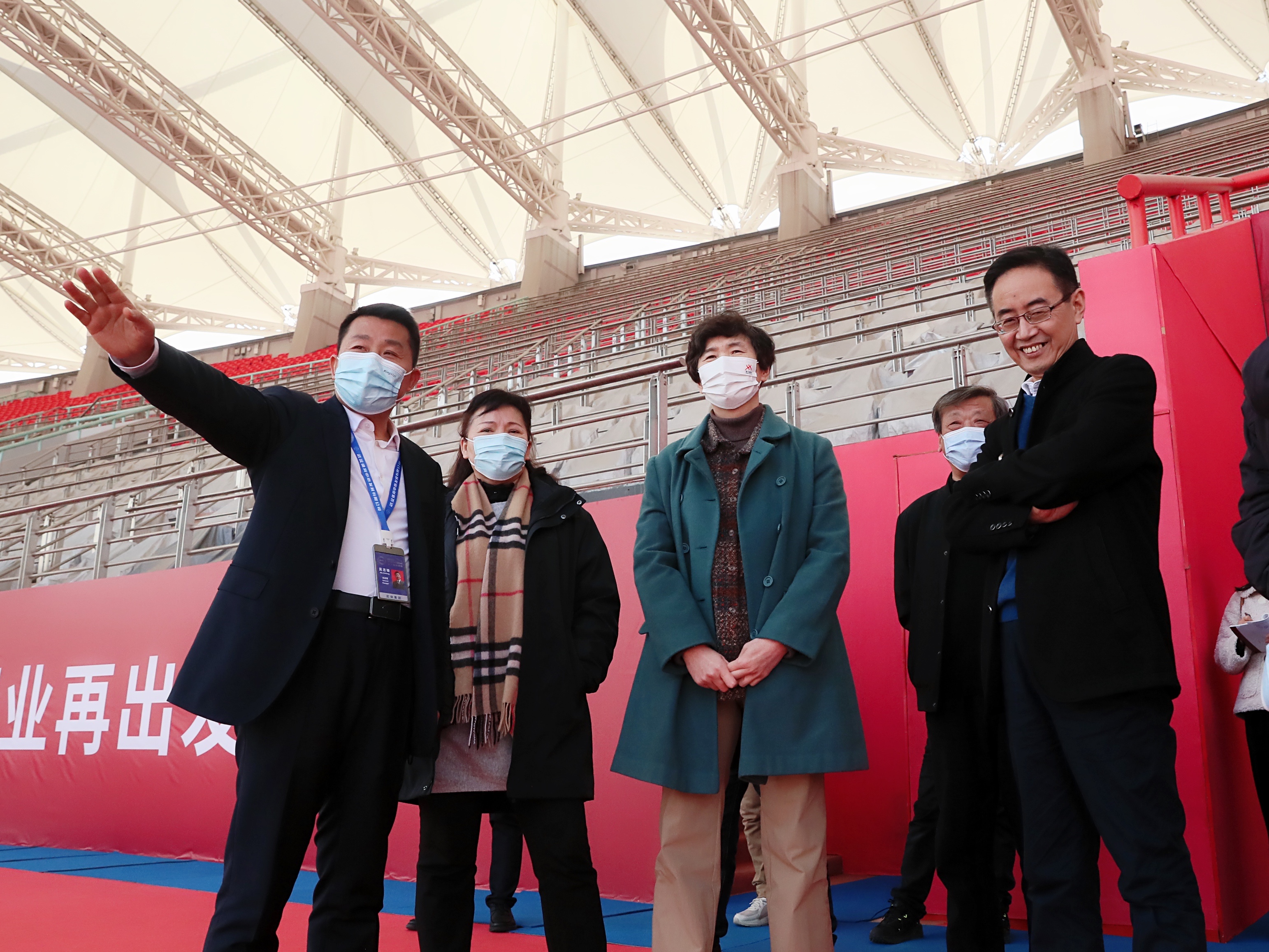 邱汝來(lái)公司調(diào)研第八屆全國(guó)大眾冰雪季啟動(dòng)儀式會(huì)場(chǎng)、賽事場(chǎng)館籌備等工作