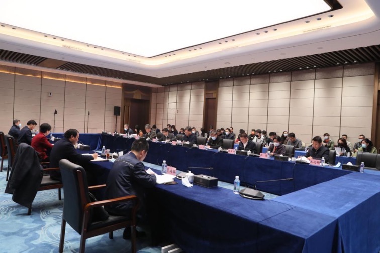 副省長(zhǎng)肖菊華來(lái)公司調(diào)研：奮力辦好一屆精彩、圓滿(mǎn)、平安的大眾冰雪季